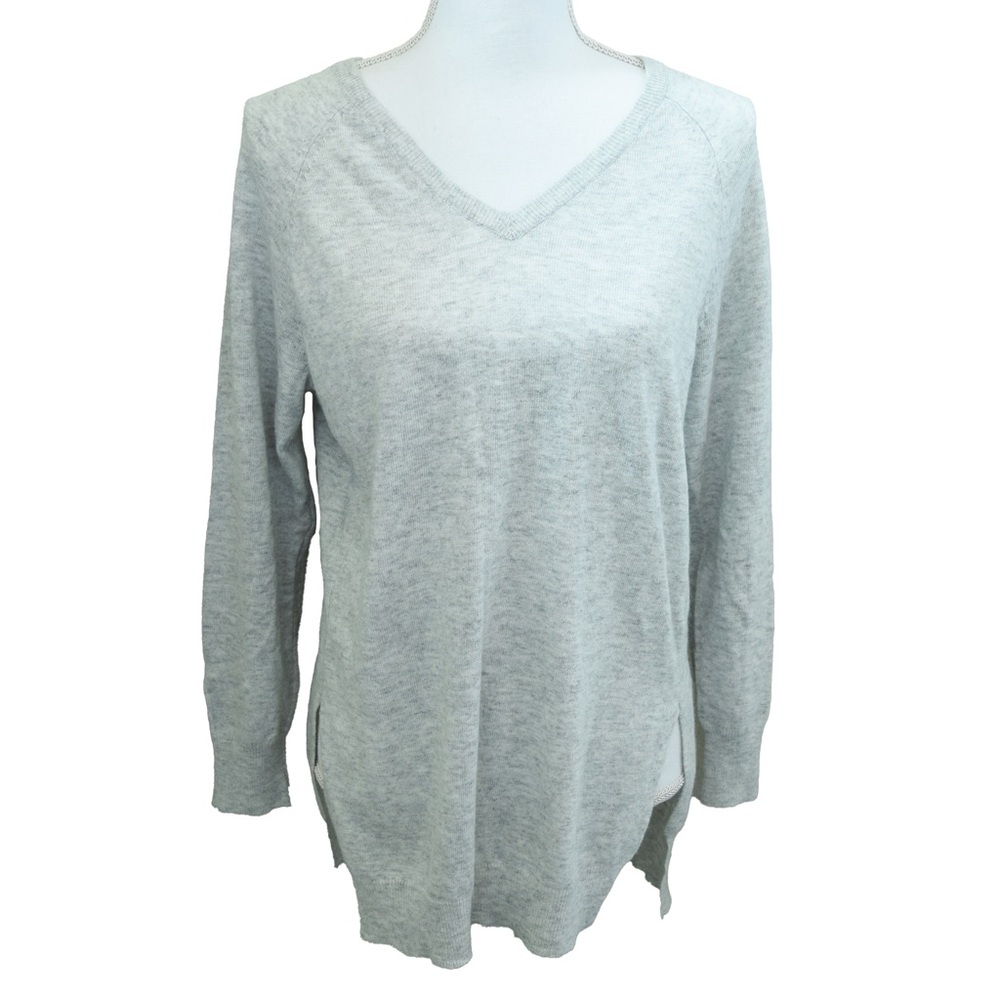 LULU’S Name the Day Heather Grey V Neck Sweater SIZE M Medium